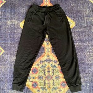 Boys Dolce and Gabana casual black joggers size 9/10